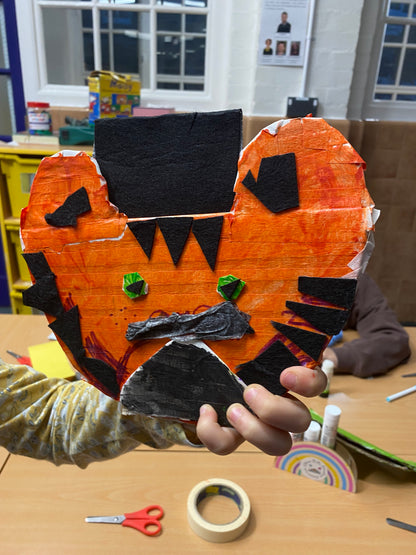 Arts n Crafts Clubs London