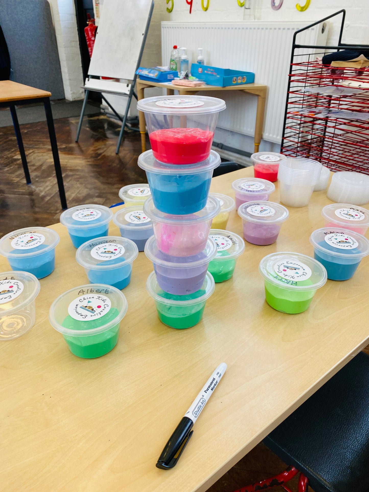 Slime Workshops for Playschemes & Schools